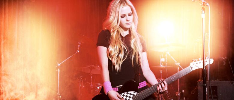 Avril Lavigne Back In Singapore