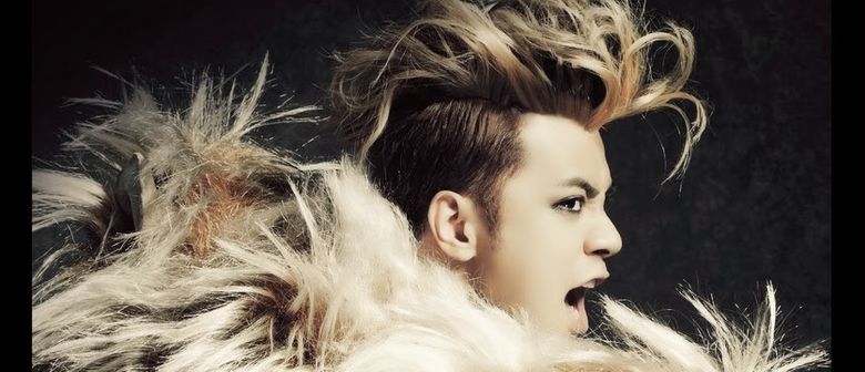 Show Luo Returns To Singapore