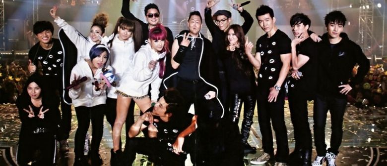 YG Family Head To Singapore