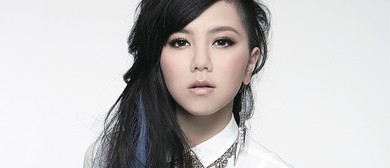 G.E.M. Puts On Second Concert In Singapore G.E.M. Puts On Second Concert In Singapore