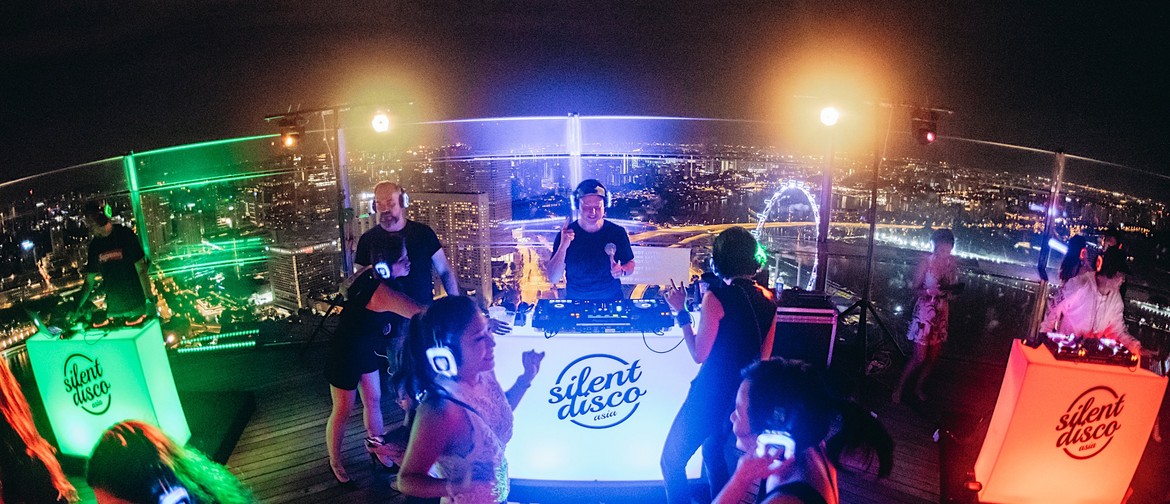 Silent Disco – Marina Bay Singapore Countdown 2020 Silent Disco – Marina Bay Singapore Countdown 2020